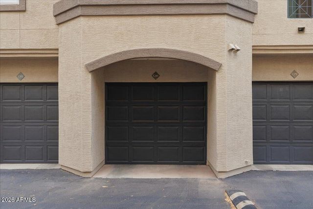 435 W RIO SALADO Parkway 111, Tempe, AZ 85281