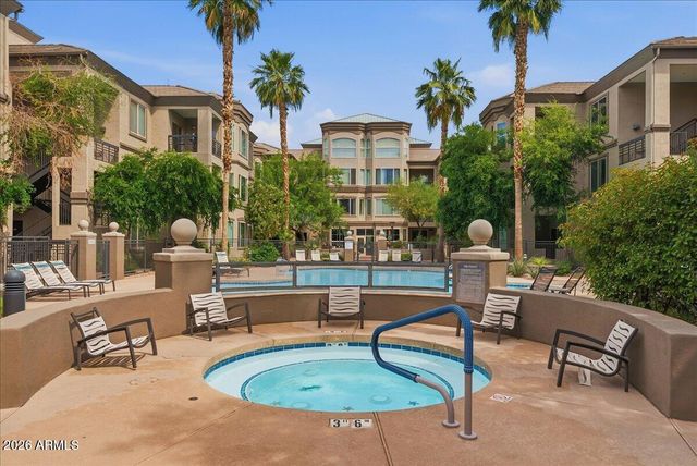 435 W RIO SALADO Parkway 111, Tempe, AZ 85281