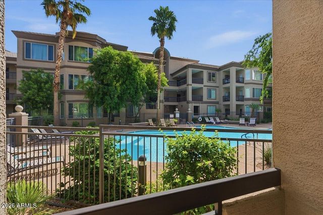 435 W RIO SALADO Parkway 111, Tempe, AZ 85281