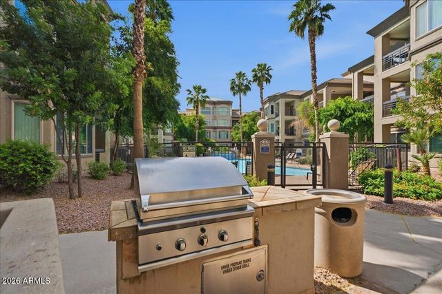 435 W RIO SALADO Parkway 111, Tempe, AZ 85281