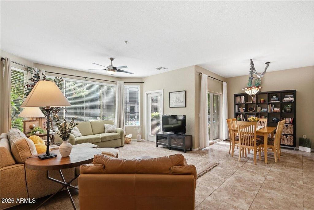 435 W RIO SALADO Parkway 111, Tempe, AZ 85281