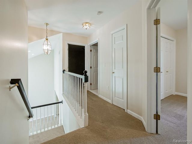3140 Mulberry Court, Wixom, MI 48393