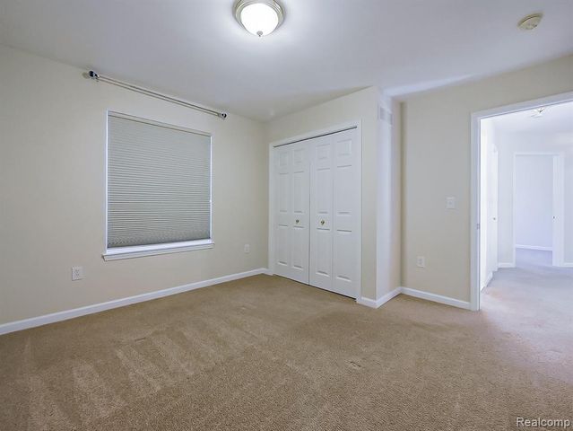 3140 Mulberry Court, Wixom, MI 48393