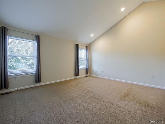 3140 Mulberry Court, Wixom, MI 48393