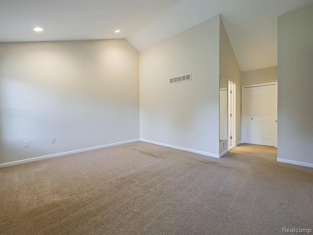 3140 Mulberry Court, Wixom, MI 48393