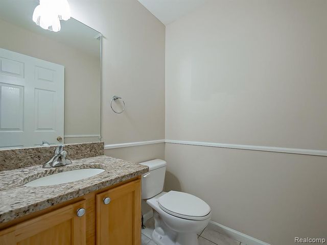 3140 Mulberry Court, Wixom, MI 48393