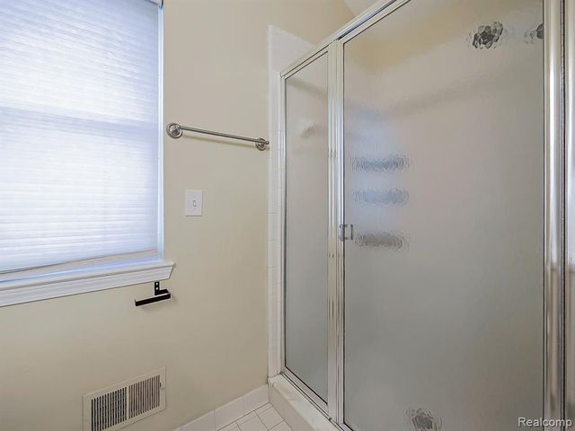 3140 Mulberry Court, Wixom, MI 48393