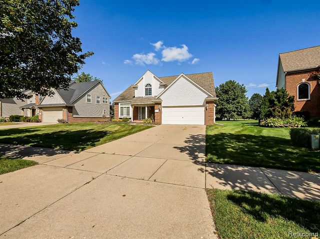 3140 Mulberry Court, Wixom, MI 48393