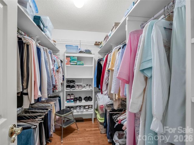 311 Ewarts Hill Road, Hendersonville, NC 28739