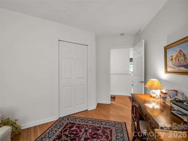 311 Ewarts Hill Road, Hendersonville, NC 28739
