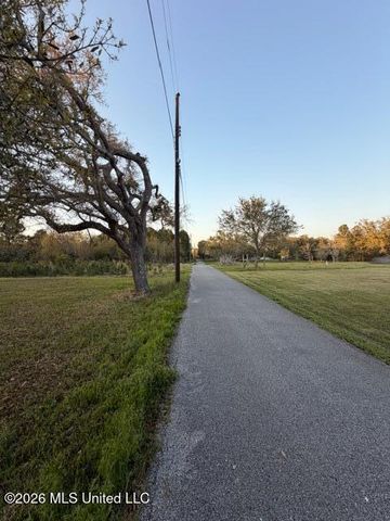 Gulf Stream Road, Biloxi, MS 39532
