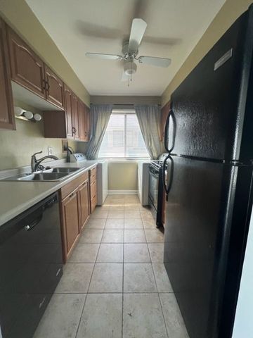 1367 Sacramento Drive, Hanover Park, IL 60133