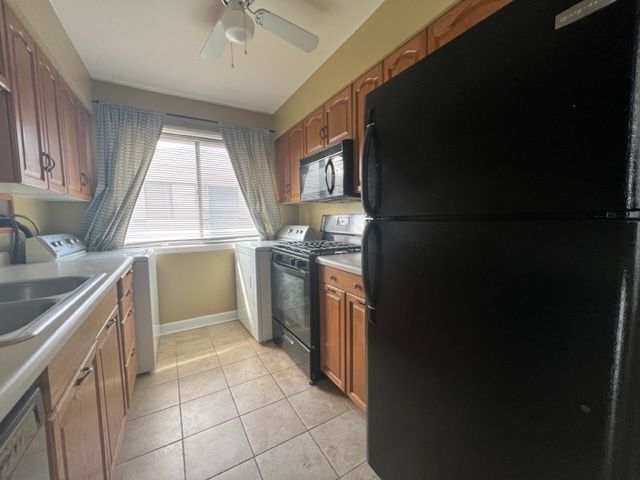 1367 Sacramento Drive, Hanover Park, IL 60133