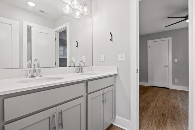 2351 E 19th Street, Chattanooga, TN 37404