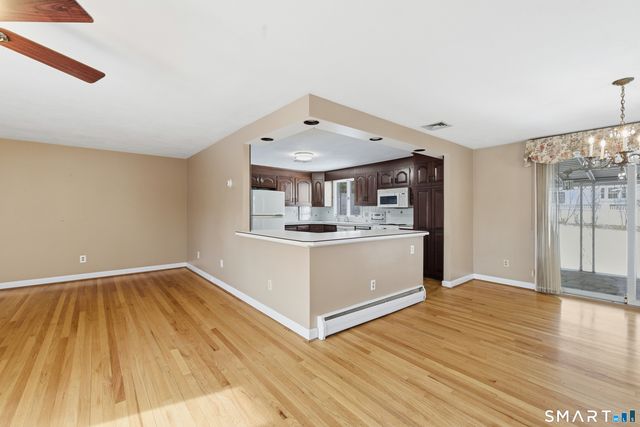 1864 Asylum Avenue, West Hartford, CT 06107