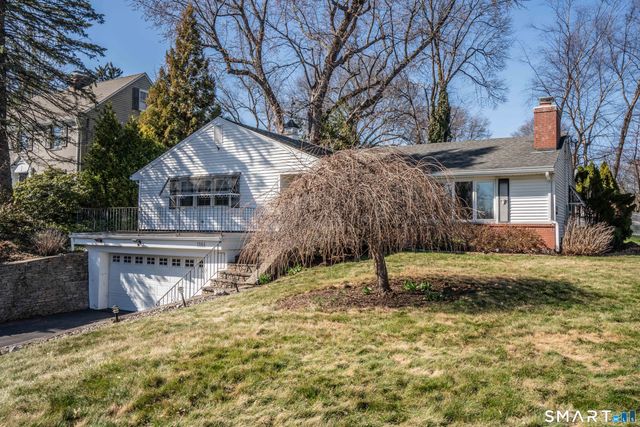 1864 Asylum Avenue, West Hartford, CT 06107