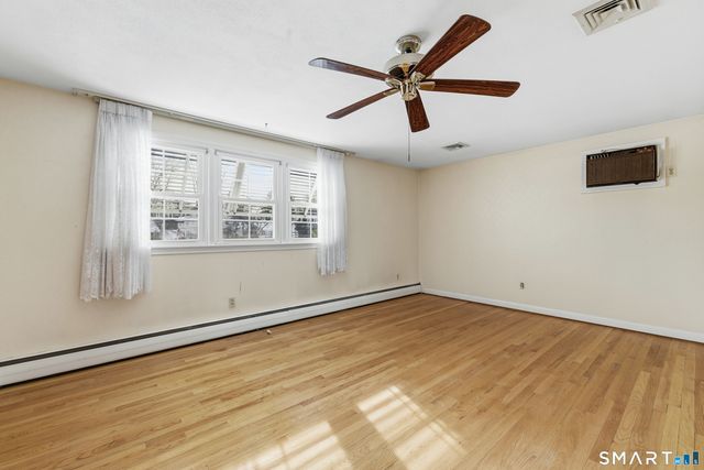 1864 Asylum Avenue, West Hartford, CT 06107