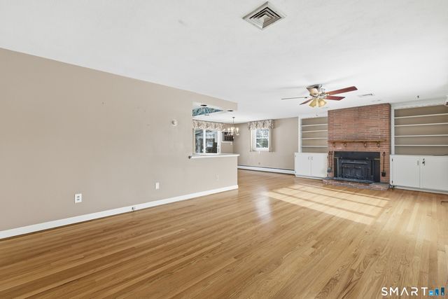 1864 Asylum Avenue, West Hartford, CT 06107