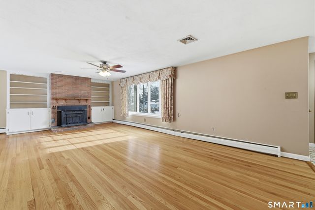 1864 Asylum Avenue, West Hartford, CT 06107