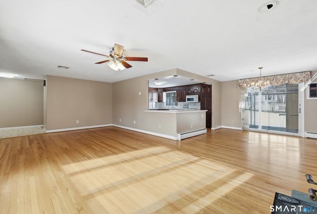 1864 Asylum Avenue, West Hartford, CT 06107