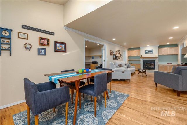 2887 S Snowflake Dr, Boise, ID 83706