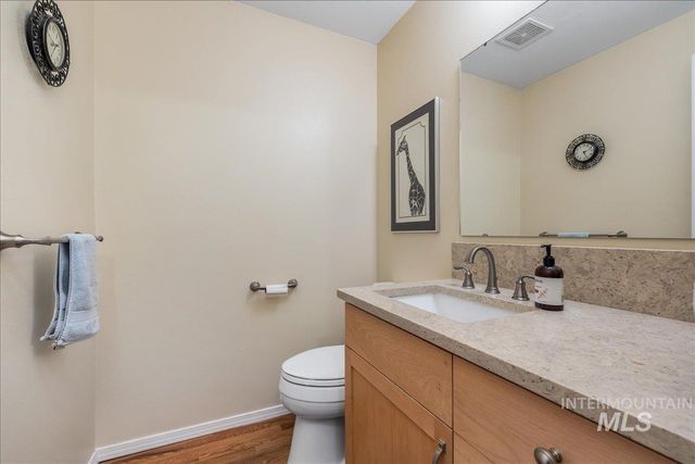 2887 S Snowflake Dr, Boise, ID 83706