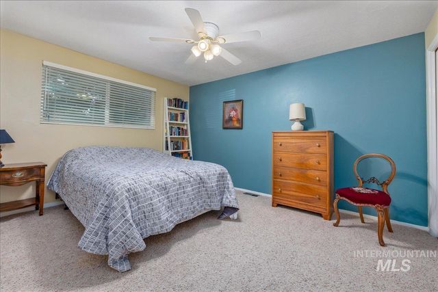 2887 S Snowflake Dr, Boise, ID 83706