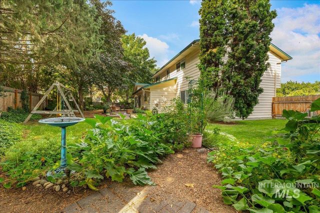 2887 S Snowflake Dr, Boise, ID 83706