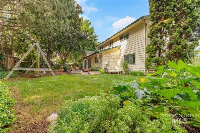 2887 S Snowflake Dr, Boise, ID 83706