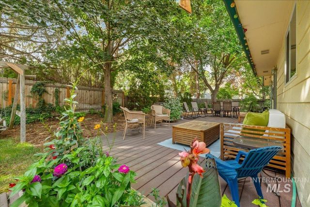 2887 S Snowflake Dr, Boise, ID 83706