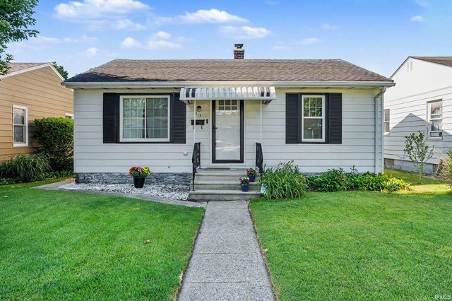 213 E Lowell Avenue, Mishawaka, IN 46545