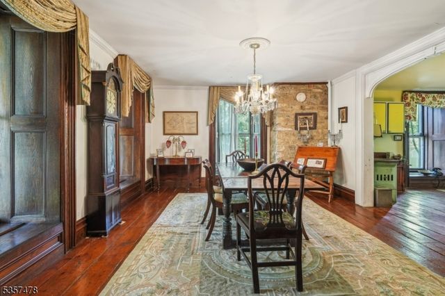 19 E Mill Rd, Washington Twp., NJ 07853