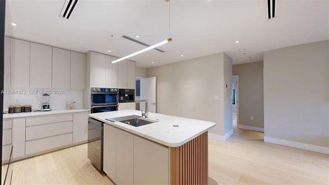 1277 SW 19th Street, Miami, FL 33145
