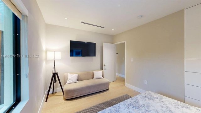 1277 SW 19th Street, Miami, FL 33145