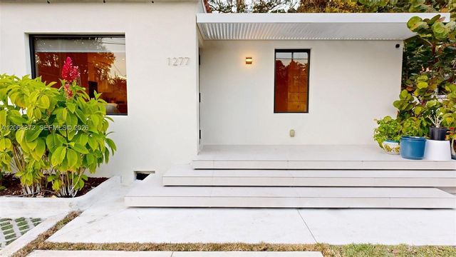1277 SW 19th Street, Miami, FL 33145