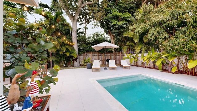 1277 SW 19th Street, Miami, FL 33145