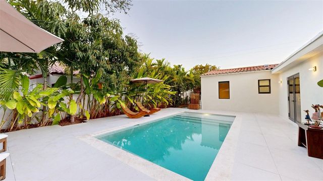 1277 SW 19th Street, Miami, FL 33145