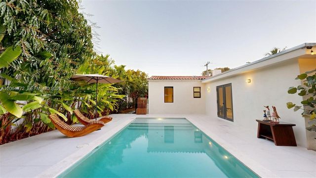 1277 SW 19th Street, Miami, FL 33145
