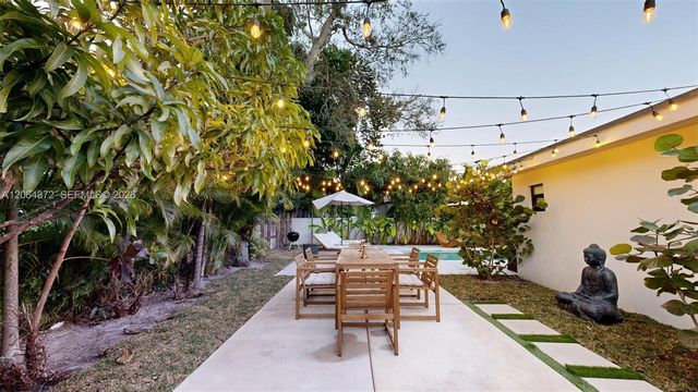 1277 SW 19th Street, Miami, FL 33145