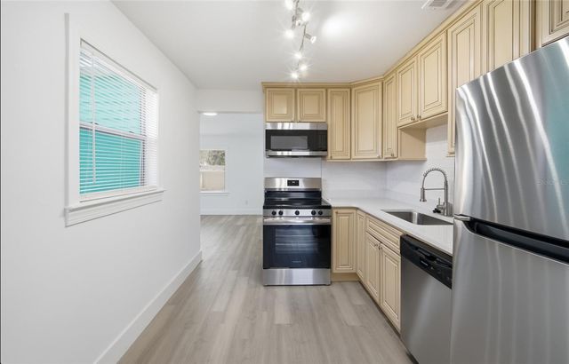 10001 N 20TH STREET, Tampa, FL 33612