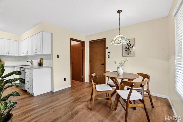 11500 Northbrook Way, St Louis, MO 63146