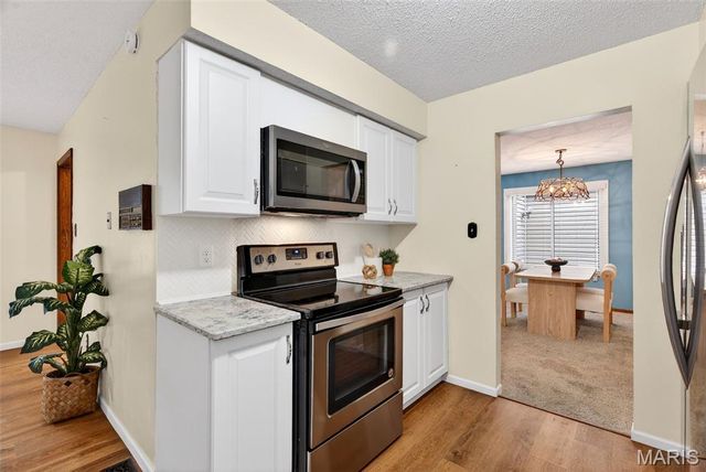 11500 Northbrook Way, St Louis, MO 63146