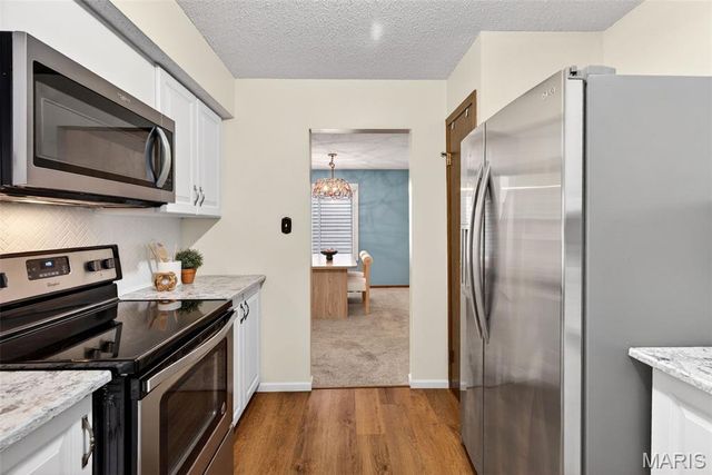 11500 Northbrook Way, St Louis, MO 63146