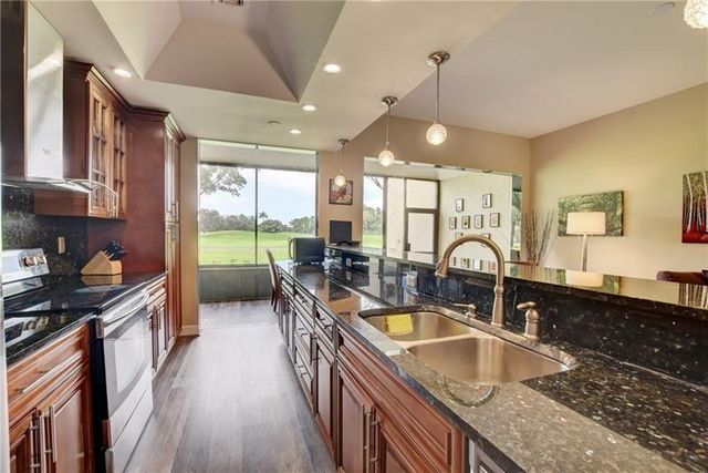 7448 La Paz Boulevard 104, Boca Raton, FL 33433