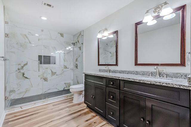 824 S 37th Street, Nederland, TX 77627