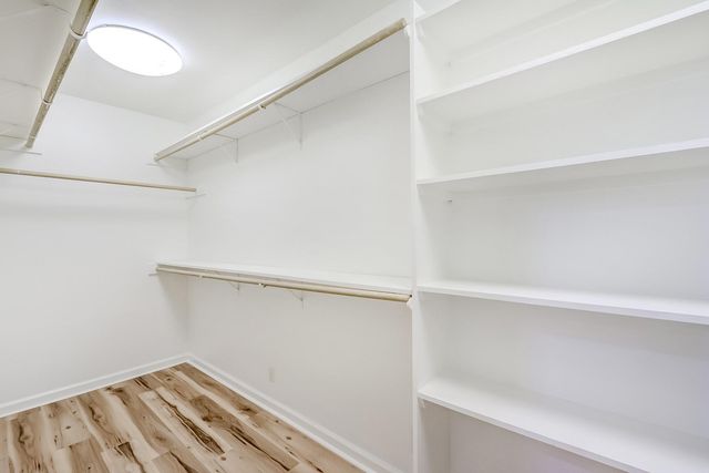 824 S 37th Street, Nederland, TX 77627