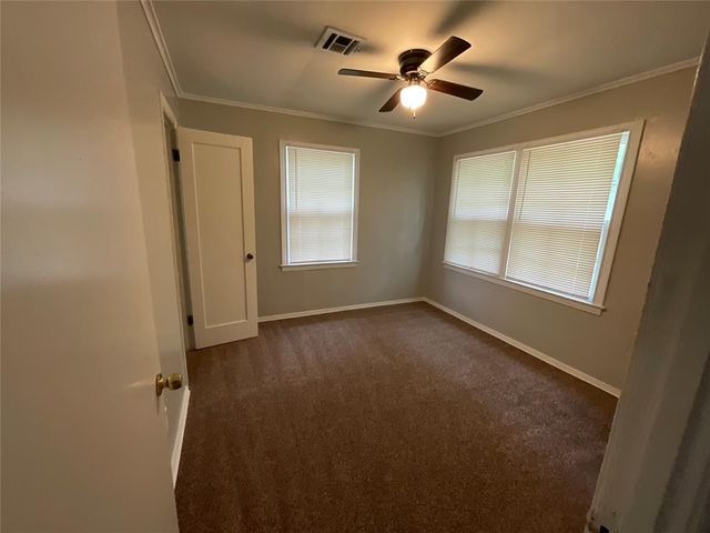 4608 SE 23rd Street, Del City, OK 73115