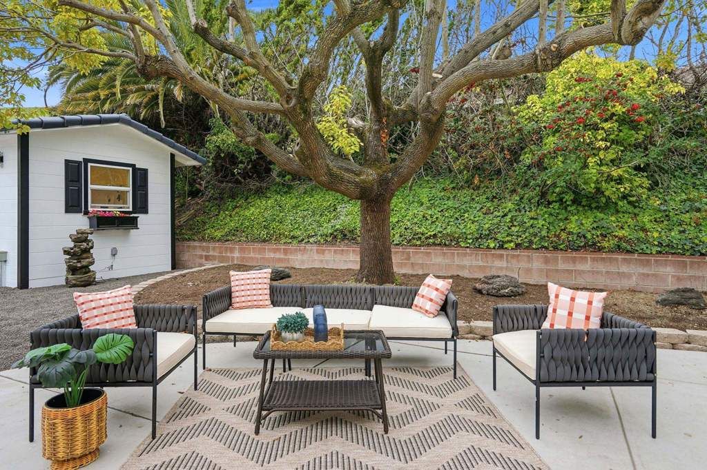 Image 33 of property listing at 15933 15933 Cambrian Drive, Castro Valley, CA 94578