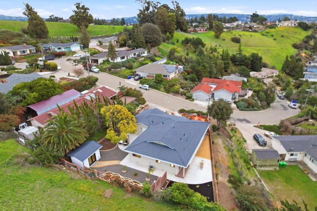 Image 42 of property listing at 15933 15933 Cambrian Drive, Castro Valley, CA 94578