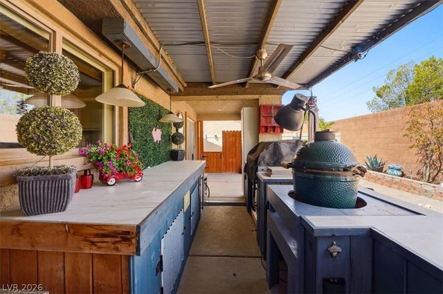 3032 Bublin Bay Avenue, North Las Vegas, NV 89081